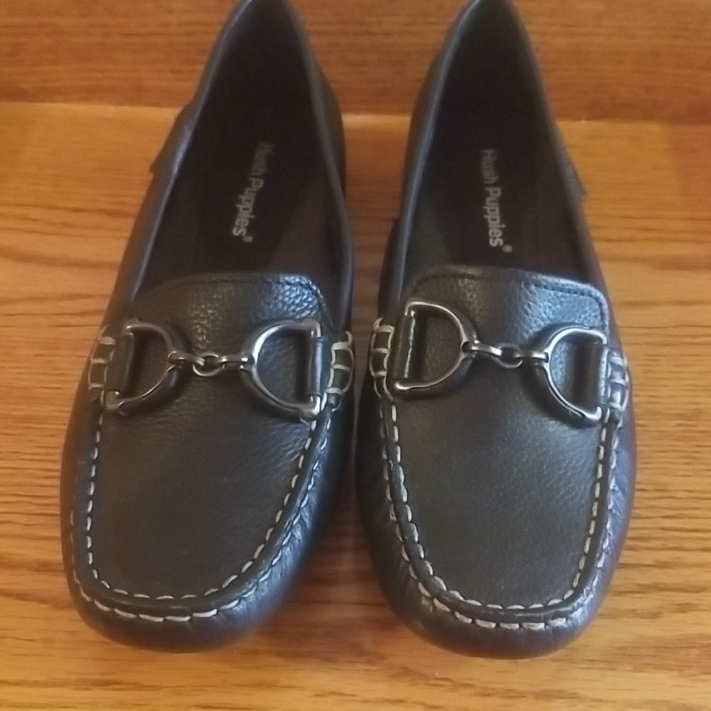 Hush Puppies Black Leather Flats with Silver Accents